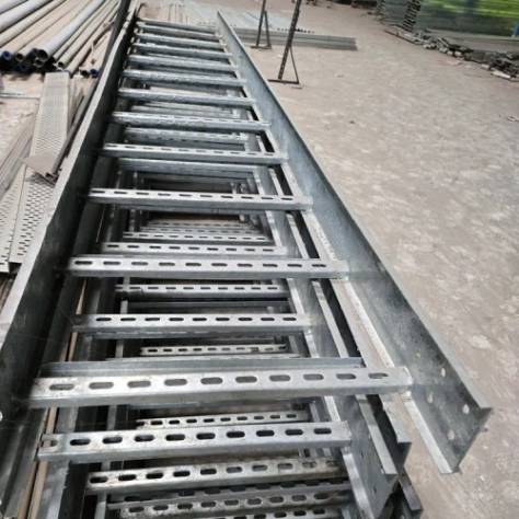 Heavy Duty Hot Dip Galvanized Ladder Cable Tray Manufacturers, Suppliers in Ayodhya